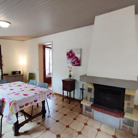Vakantiehuis Le Cabrials F3