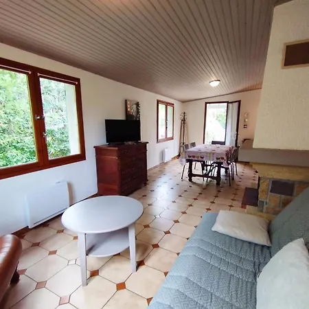 Holiday home Le Cabrials F3